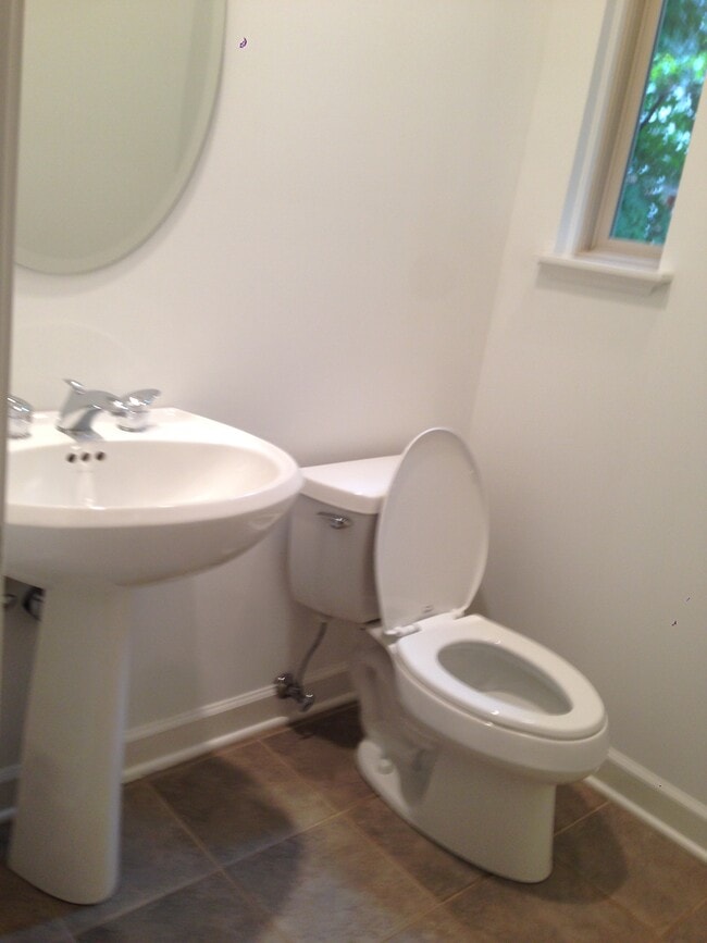 Powder Room - 804 Skokie Blvd