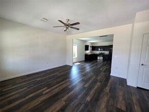 Building Photo - 6210 Lacey Oak Dr