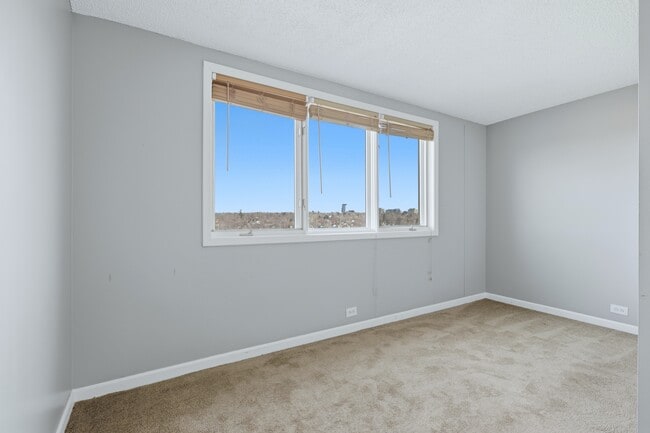 Building Photo - 2225 Buchtel Blvd S