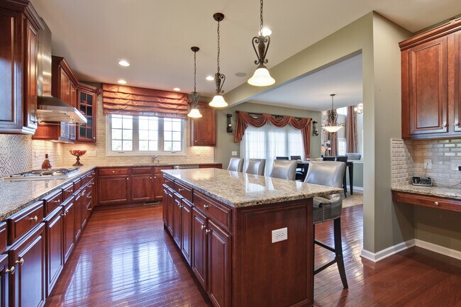 Building Photo - 2580 Bayswater Cir