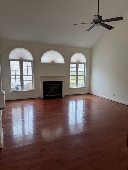 Family Room - 2912 Tidal Dr