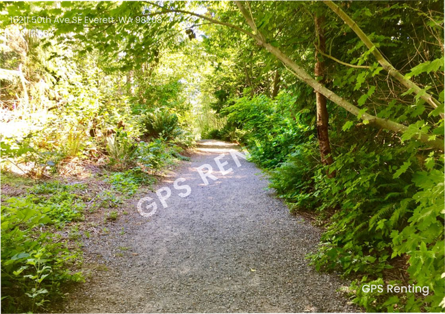 Building Photo - Move-In Ready Home in Pleasant Silver Firs...