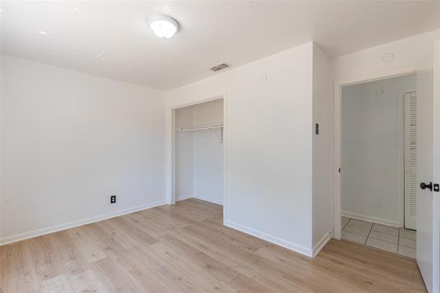 Building Photo - 5333 Taos Dr
