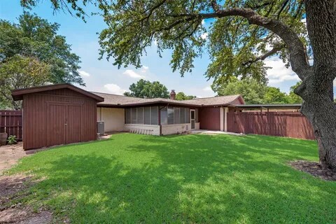 Building Photo - 1215 Annapolis Dr