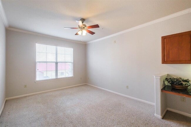 Building Photo - 1711 Old Spanish Trl