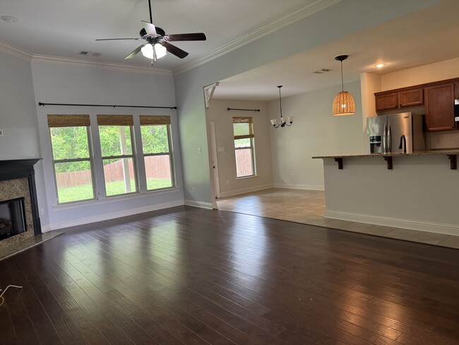 Building Photo - 23295 Mango Dr