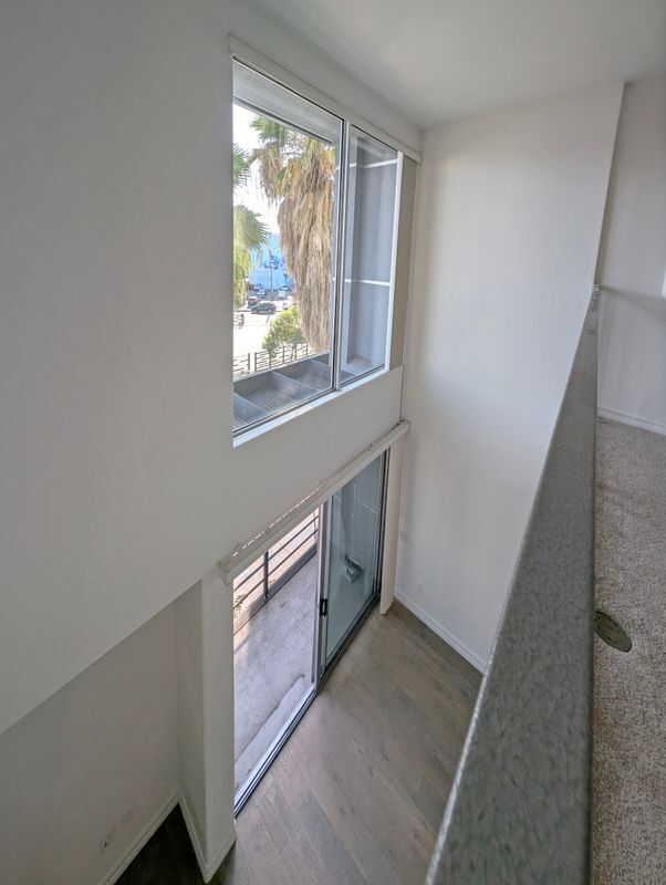 Building Photo - 629 Traction Ave