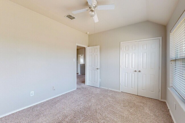 Building Photo - ***Pre-Marketing*** Great Home with Room T...