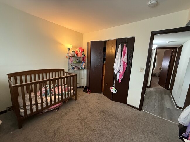 Building Photo - 1703 W Mansard Ln