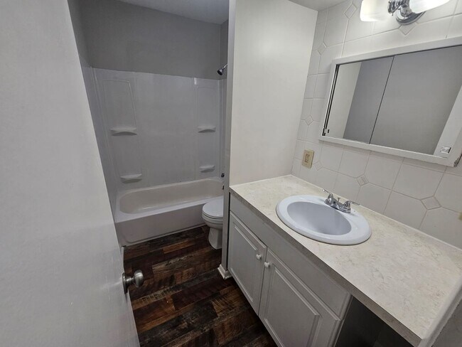 Building Photo - 286 Courtland Blvd