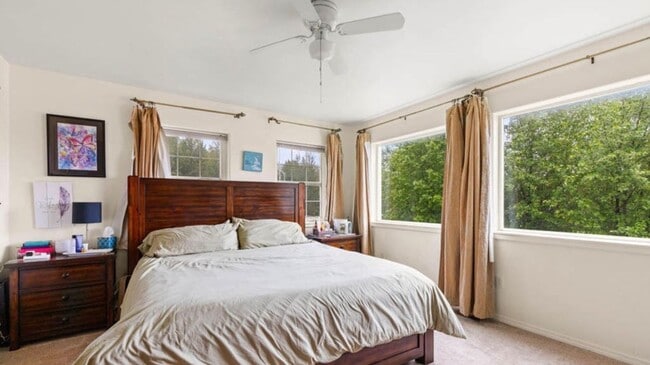 Building Photo - 5 bedroom Home on half acre in Palmer! Fantastic location, close to everything, great commute loc...