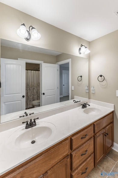 Building Photo - 126 Autumn Wind Dr