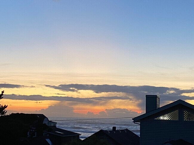 Upper balcony view unit B - 1554 NW 35th Pl