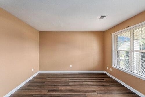 Building Photo - 3229 Puritan Way