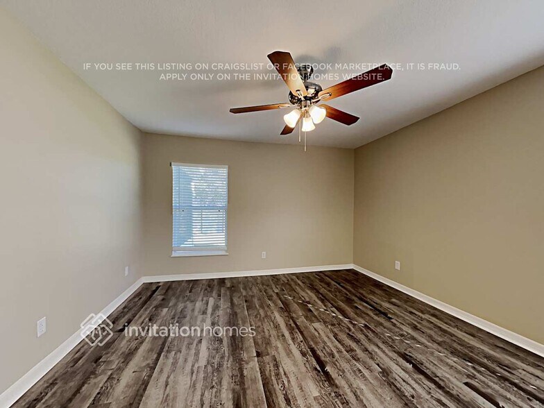 Building Photo - 2384 Barons Ct