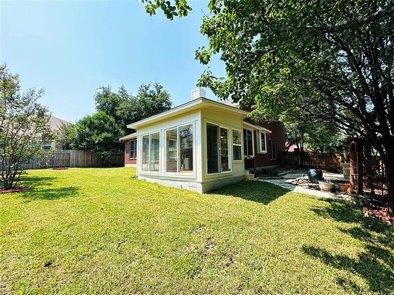Building Photo - 13413 Creole Cv
