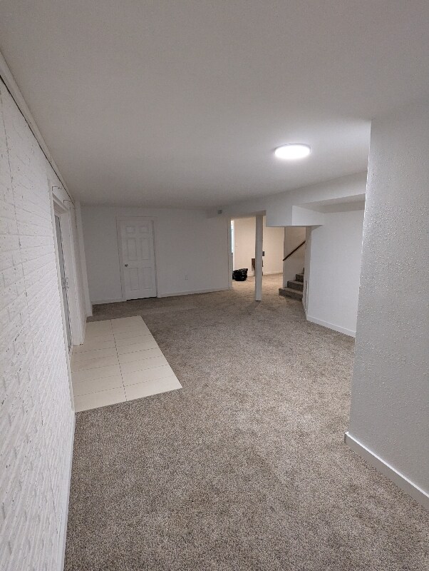 Building Photo - 2944 E Madison St