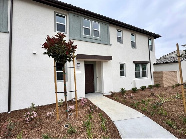 Primary Photo - 303 Capistrano Dr