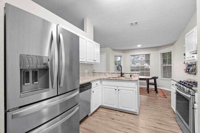 Building Photo - 5405 Josh Dr