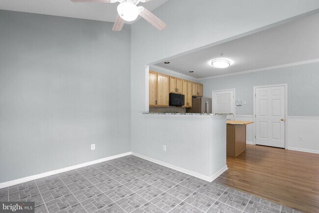 Building Photo - 6381 Stockbridge Overlook Ct