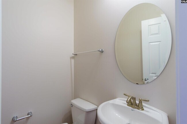 Building Photo - 651 Stonebury Cir