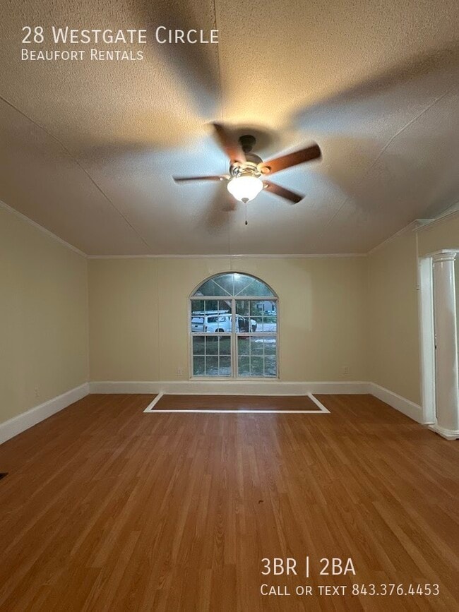 Building Photo - 28 Westgate Cir