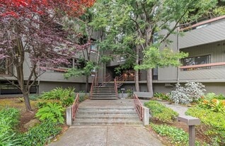 Building entrance - 820 Sea Spray Ln