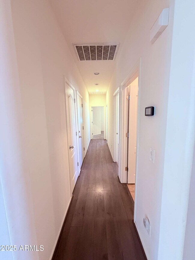 Building Photo - 21121 E Via De Olivos