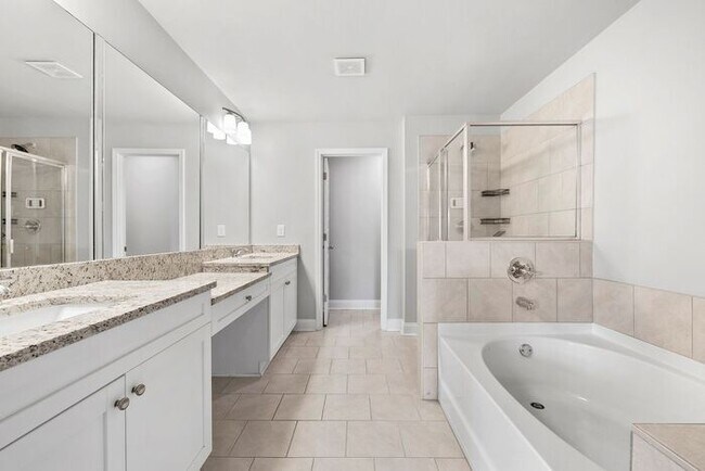 Building Photo - 6065 Arbor Knoll Pl