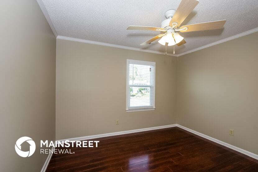 Building Photo - 9006 Hunters Pointe Dr