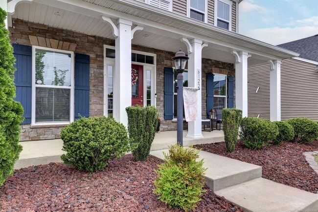 Building Photo - 6122 Pricket Rd