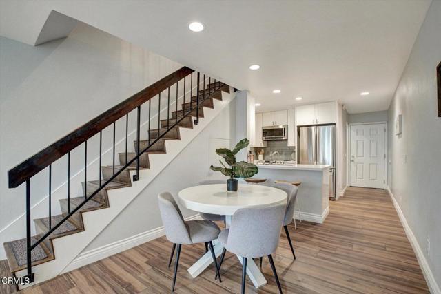 Building Photo - 385 E Surfside Dr