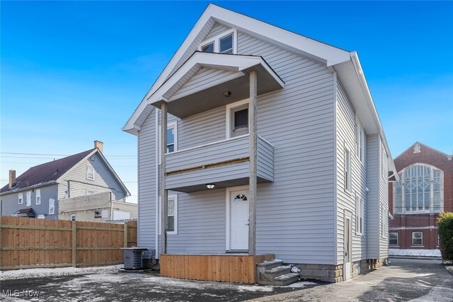 Building Photo - 3904 Ardmore Ave