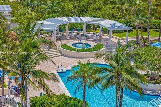 Building Photo - 3200 N Ocean Blvd