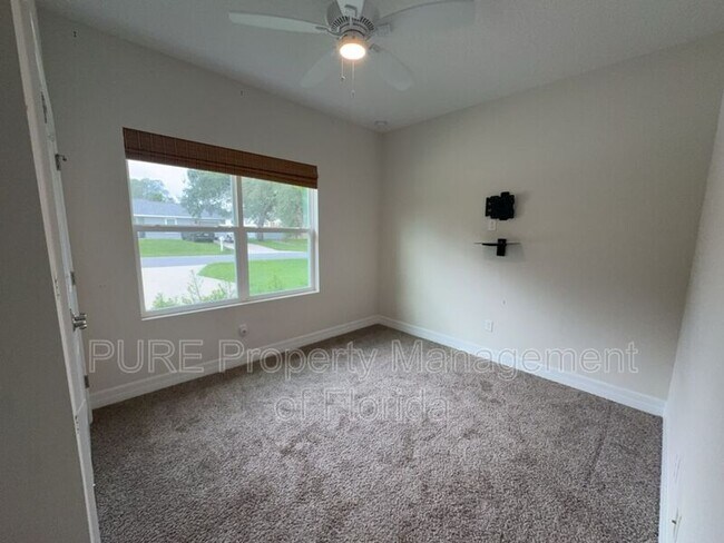 Building Photo - 13831 SW 33rd Terrace