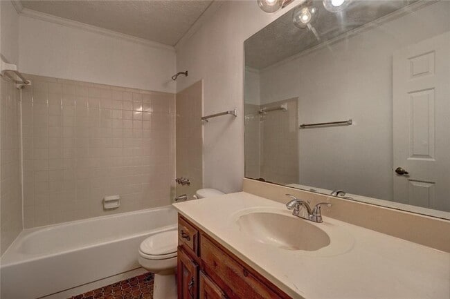 Building Photo - 1562 Circlestone Dr