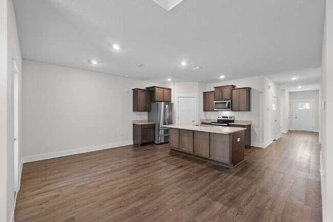 Building Photo - 1905 Noleka Ct