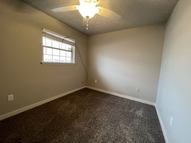 Building Photo - 427 NW 68th St