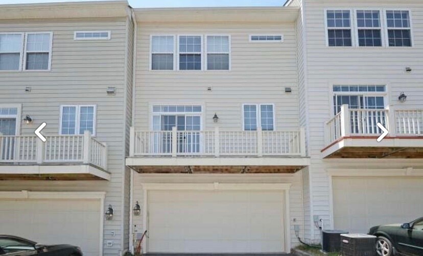Building Photo - 4577 Derring Ln