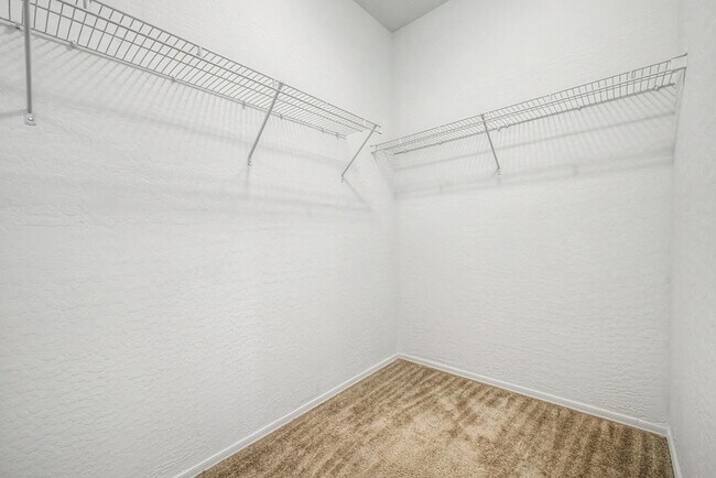 Building Photo - 16121 N 168th Ave