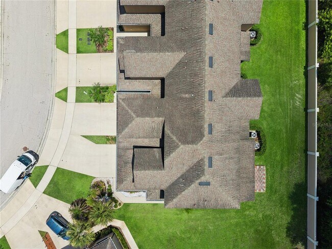 Building Photo - 2438 Seven Oaks Dr