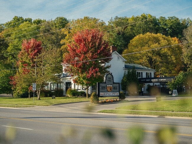 Building Photo - 4060 Walton Creek Rd