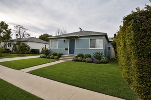 5907 Yarmouth Ave. - 5907 Yarmouth Ave