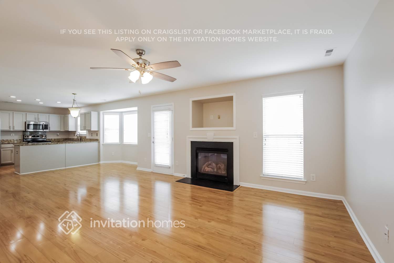 Building Photo - 10920 Harmony Glen Ct