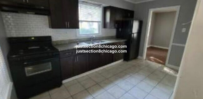 Building Photo - 6450 S Parnell Ave