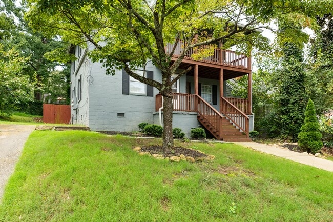 Building Photo - 1074 Ollie Cir NW