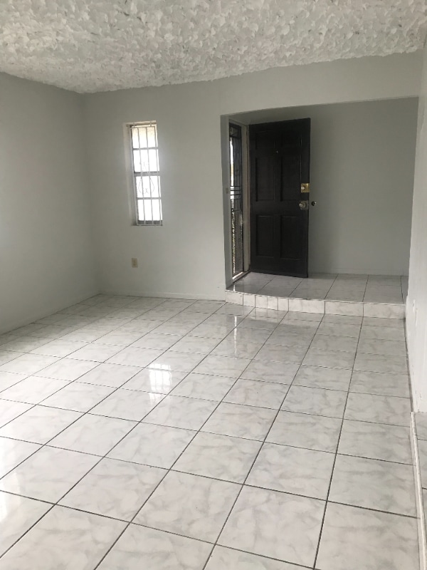 Building Photo - 798 NW 108th St