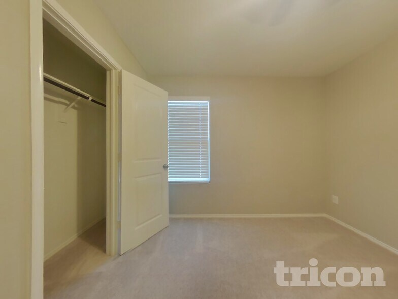 Building Photo - 11836 Mancos Trl