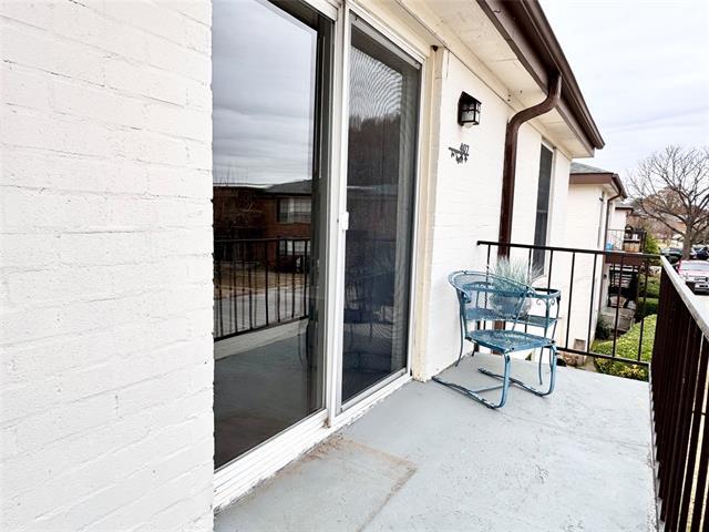 Building Photo - 4014 Ridglea Country Club Dr