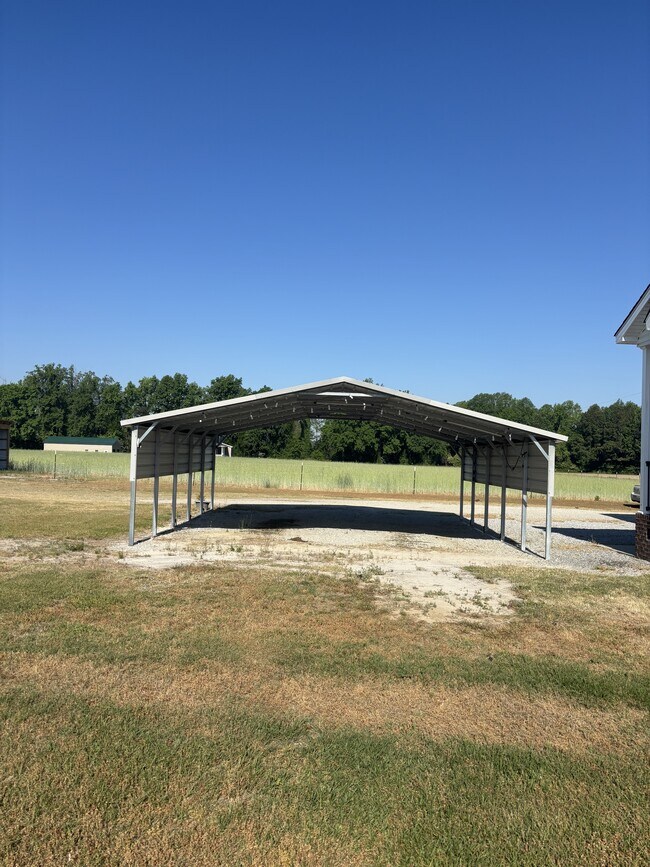 Building Photo - 5018 Bryant Pond Rd